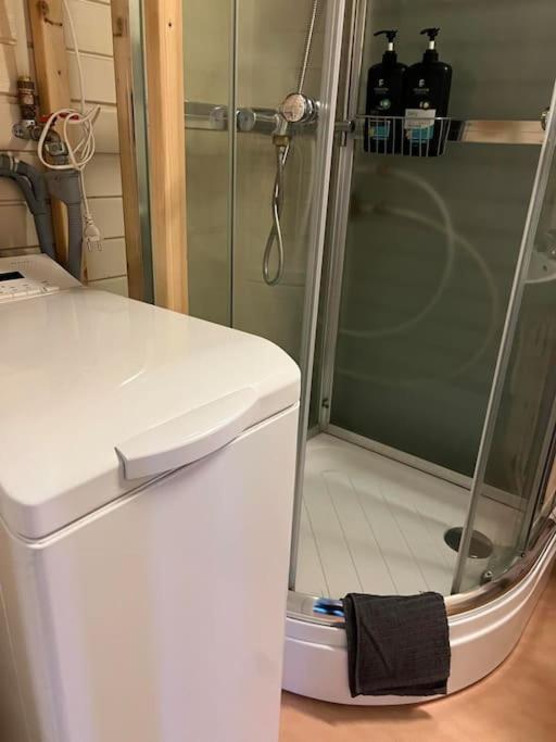 Åsen Idyllisk Minihus I Landlige Omgivelser - Med 5 Sengeplasser Og Parkering מראה חיצוני תמונה