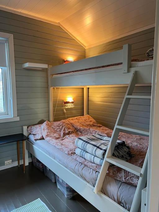Åsen Idyllisk Minihus I Landlige Omgivelser - Med 5 Sengeplasser Og Parkering מראה חיצוני תמונה